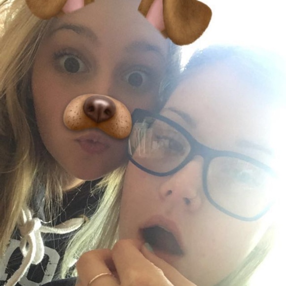 Meet your Posher, Nora - Picture 2 of 4